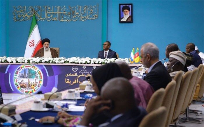 تاکید رئیس‌جمهوری بر توسعه روابط اقتصادی با آفریقا