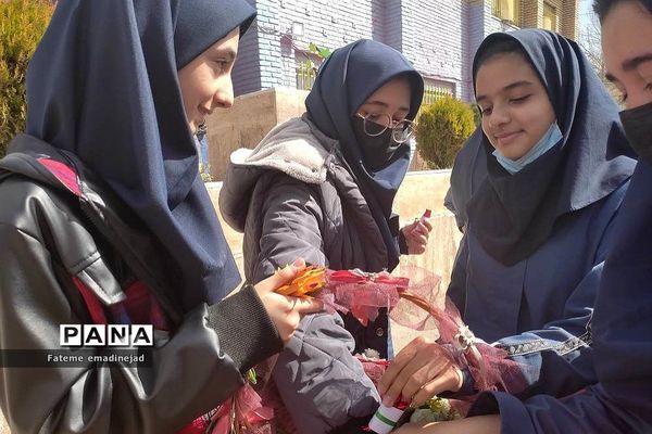 آیین روز درختکاری در دبیرستان تربیت رودهن