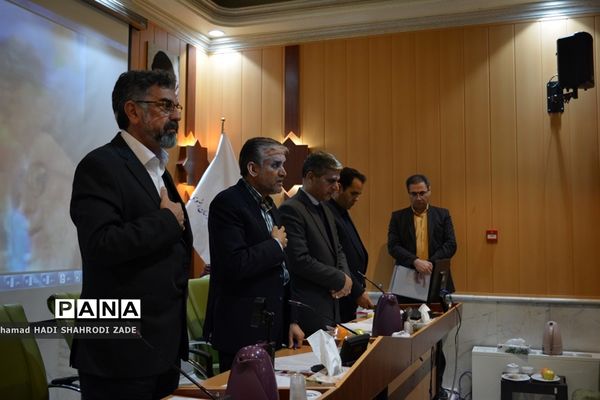 جلسه شورای نظارت بر مدارس و مراکز غیر دولتی و تجلیل از کارگروه مدارس و مراکز غیر دولتی خراسان رضوی
