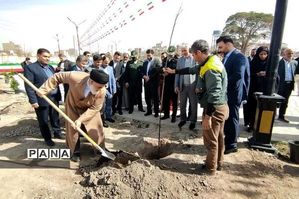 گرامیداشت روز درختکاری در بهارستان 2