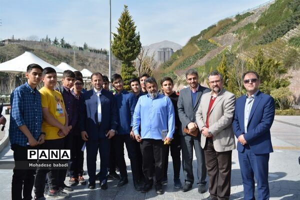 مراسم روز درختکاری و گرامیداشت هفته منابع طبیعی در منطقه ۲