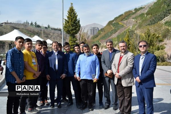 مراسم روز درختکاری و گرامیداشت هفته منابع طبیعی در منطقه ۲