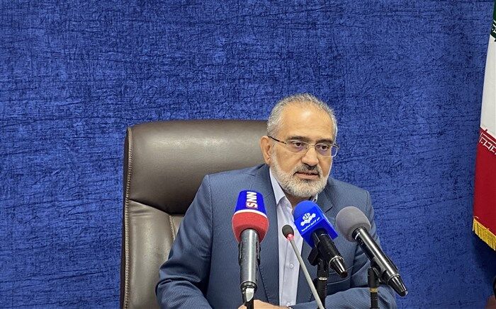 همه باید به فکر سلامت جسمی و روحی دانش‌آموزان باشند