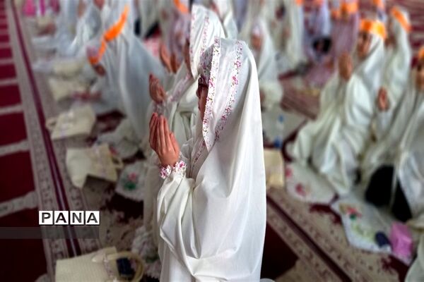 حضور دهه نودی‌ها در جشن نیمه شعبان