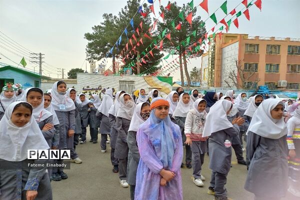 جشن بزرگ نیمه شعبان در مدرسه حاجیه خانم نوری ملارد