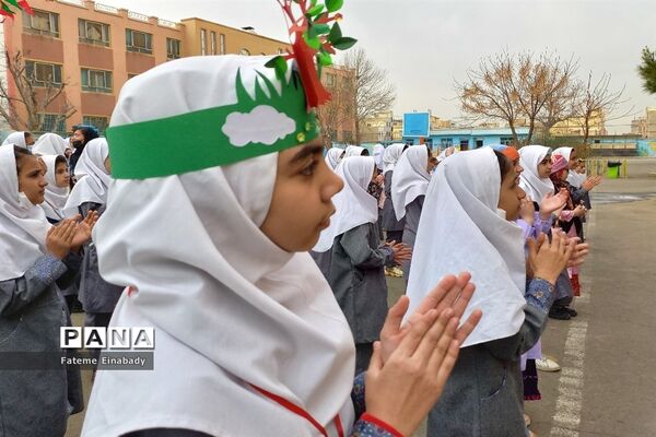 جشن بزرگ نیمه شعبان در مدرسه حاجیه خانم نوری ملارد