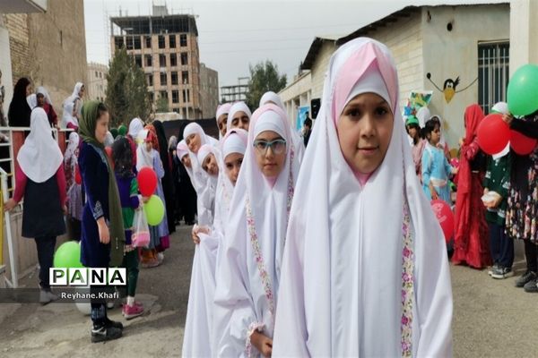 جشن نیکوکاری و درختکاری  در مدرسه مسلم صادقی شریف‌آباد پاکدشت