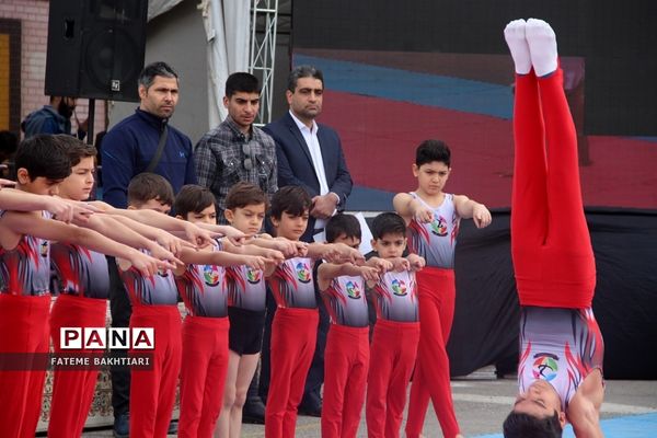 افتتاح ۵۵۰ طرح ورزشی با حضور وزیر آموزش و پرورش در شهرری