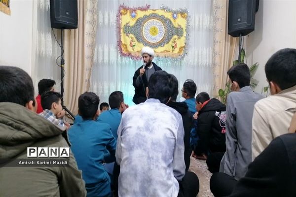 جشن خانگی هیات دانش‌آموزی انصارالمهدی ناحیه 3 به مناسبت میلاد امام زمان(عج)