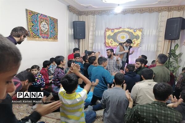 جشن خانگی هیات دانش‌آموزی انصارالمهدی ناحیه 3 به مناسبت میلاد امام زمان(عج)