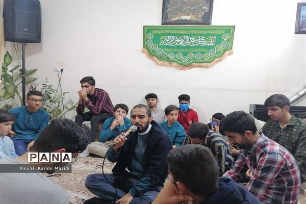 جشن خانگی هیات دانش‌آموزی انصارالمهدی ناحیه 3 به مناسبت میلاد امام زمان(عج)