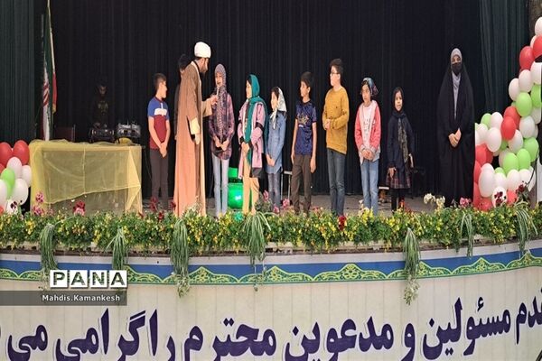 جشن انتطار موعود در کانون فرهنگی‌ تربیتی شهدای پاکدشت