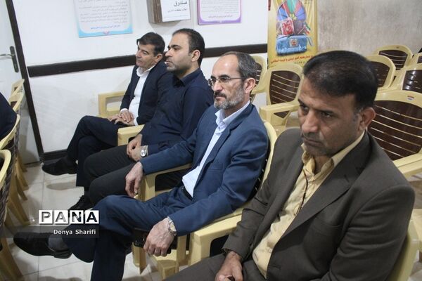 جشن میلاد حضرت مهدی (عج) در اداره‌کل آموزش و پرورش استان بوشهر