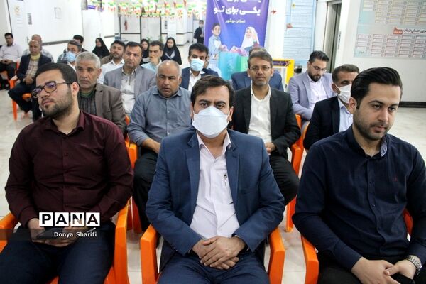 جشن میلاد حضرت مهدی (عج) در اداره‌کل آموزش و پرورش استان بوشهر