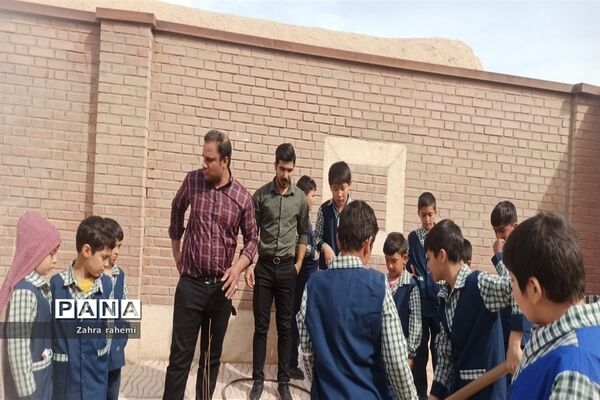مراسم روز درختکاری در مدرسه جلوه حق و شهدای برکت طغان بخش جوادآباد