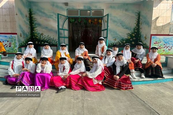 مسابقات فرهنگی هنری جشنواره امید فردا در رشته های آوایی و نمایشی