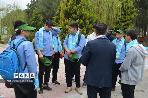 کاشت صد و پنجاه نهال به مناسبت آیین استانی گرامیداشت روز درختکاری در شهریار