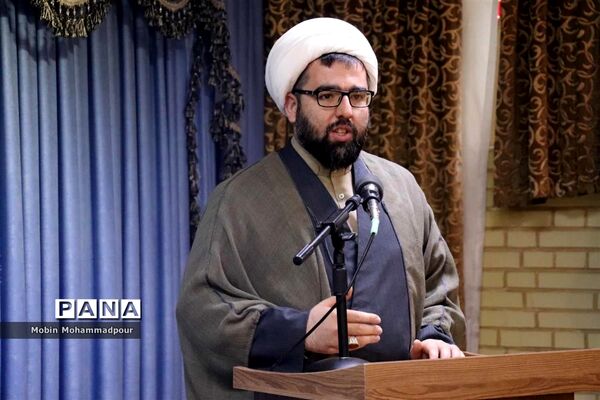 دیدار و تجلیل از مربیان فعال اتحادیه انجمن‌های اسلامی دانش‌آموزی آذربایجان شرقی