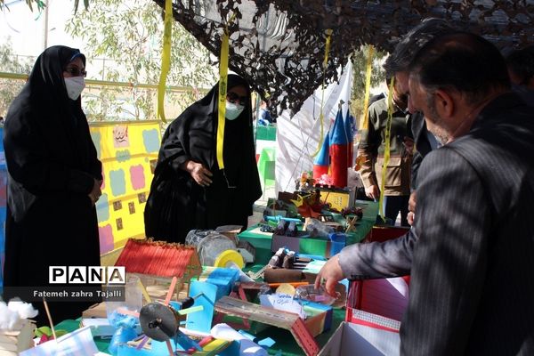 نواختن زنگ درختکاری در مدرسه گلستان شهرستان سمنان-2