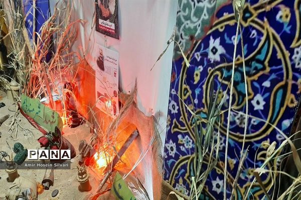 اجرای بیش از ۱۳ سرود دانش‌آموزی  و برنامه‌های مفرح در روز میلاد امام زمان (ع) در جهرم