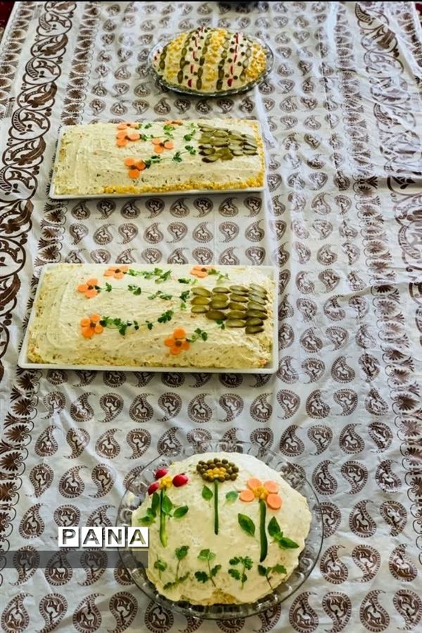 جشن میلاد مولای مهربانی و امید زندگانی در دبستان حضرت رقیه ناحیه یک یزد