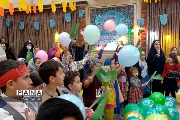 جشن نیمه شعبان ویژه کودکان در دفتر امام‌ جمعه رودهن
