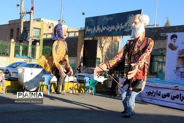 نمایشگاه صنایع‌دستی و محصولات اقوام و عشایر ایرانی در اسلامشهر