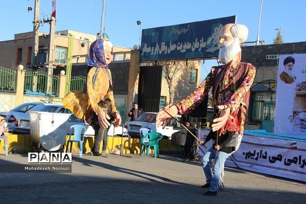 نمایشگاه صنایع‌دستی و محصولات اقوام و عشایر ایرانی در اسلامشهر