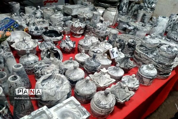 نمایشگاه صنایع‌دستی و محصولات اقوام و عشایر ایرانی در اسلامشهر