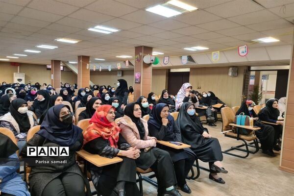 برپایی جشن بزرگ نیمه شعبان در دبیرستان فرهنگ ۱۳