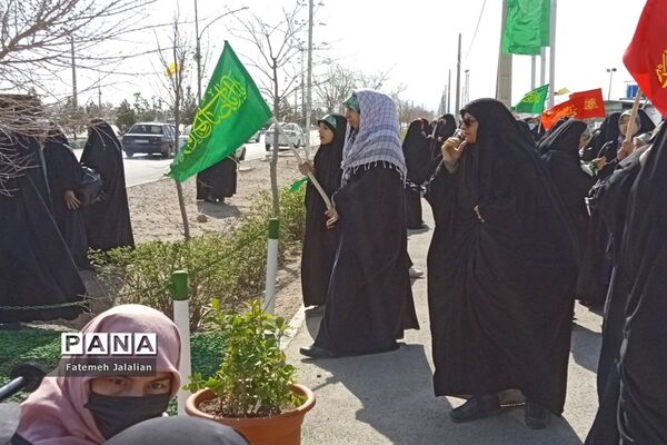 شادپیمایی دختران فاطمی قم به مقصد مسجد مقدس جمکران