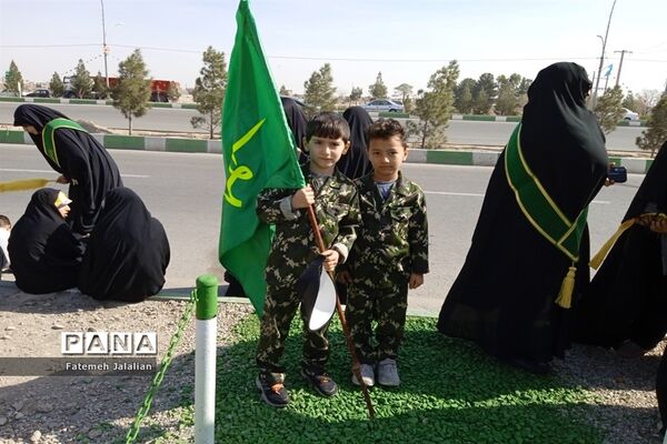 شادپیمایی دختران فاطمی قم به مقصد مسجد مقدس جمکران