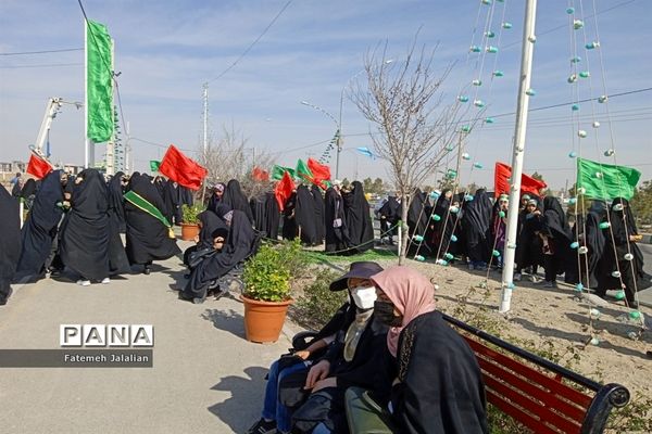 شادپیمایی دختران فاطمی قم به مقصد مسجد مقدس جمکران