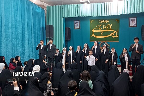 جشن بزرگ و باشکوه نیمه شعبان با اجرای گروه سرود احسان در شهرستان قرچک