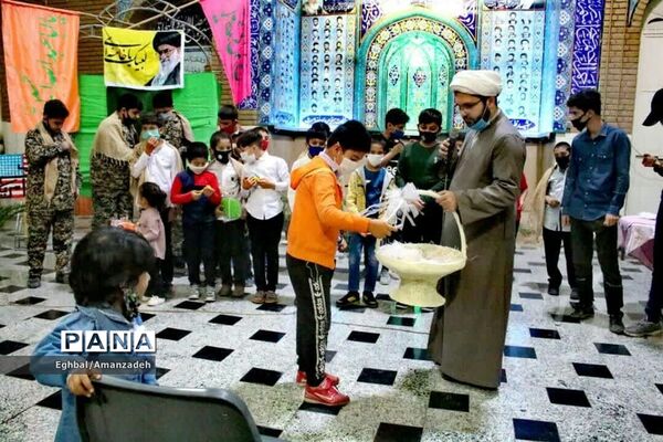 کاشت بذر مهر در عید مهر و همدلی
