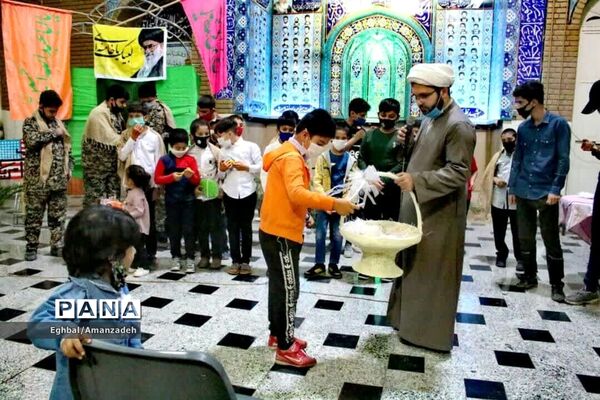کاشت بذر مهر در عید مهر و همدلی