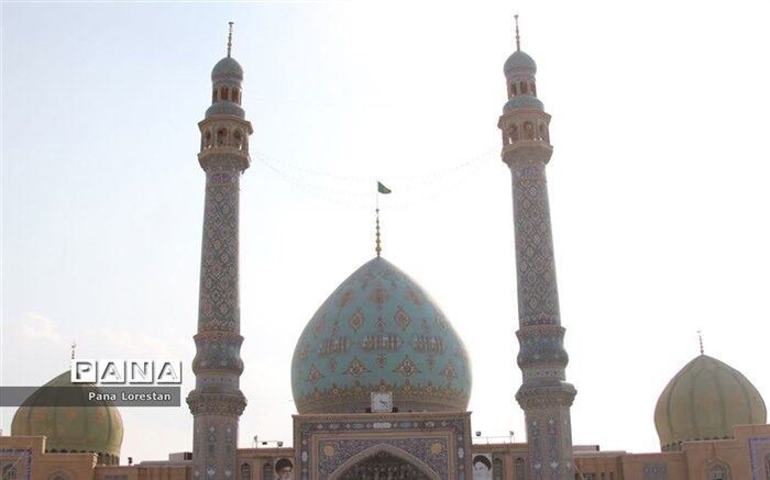 دکلمه خوانی دانش‌آموز خبرنگار به مناسبت نیمه شعبان /فیلم