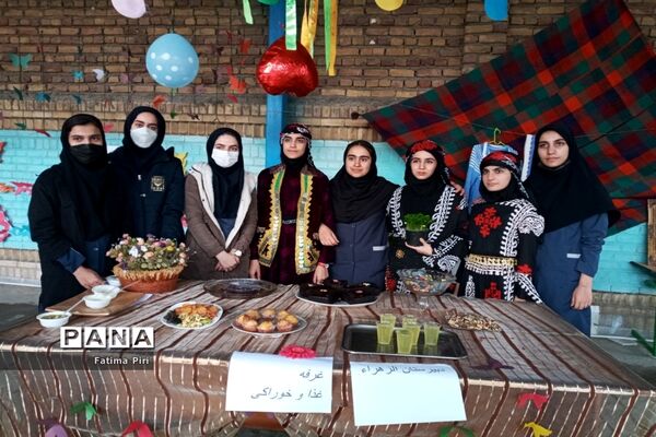 برگزاری ایستگاه صلواتی در دبیرستان الزهرا(س)