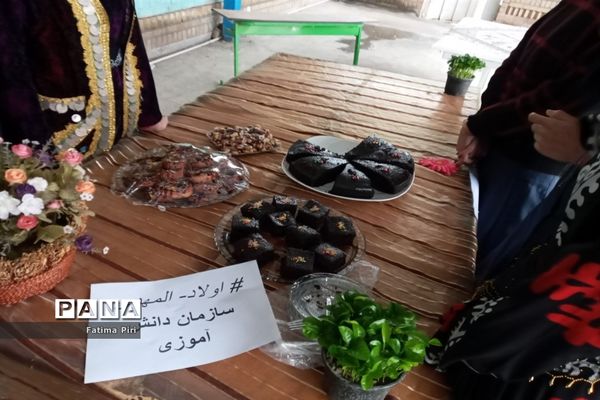 برگزاری ایستگاه صلواتی در دبیرستان الزهرا(س)