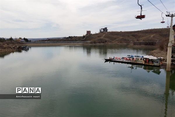 اردوی تفریحی دانش‌آموزان مدرسه شهدای بانک مسکن در مشهد مقدس