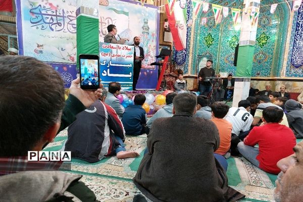 جشن ولادت حضرت مهدی(عج) در منطقه ۱۸