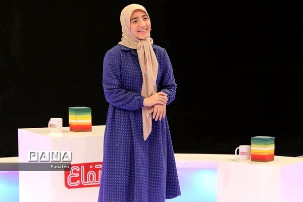 دانش آموز خبرنگاران پانا شهرستان‌های تهران در برنامه تلویزیونی هم ارتفاع