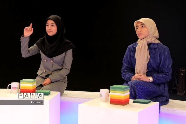 دانش آموز خبرنگاران پانا شهرستان‌های تهران در برنامه تلویزیونی هم ارتفاع
