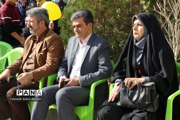 کارناوال شادی تئاتر درسی در کانون امام خمینی سمنان