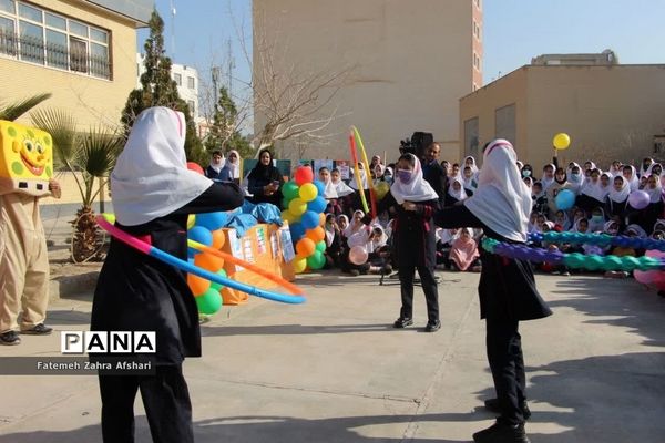 کارناوال شادی تئاتر درسی در کانون امام خمینی سمنان