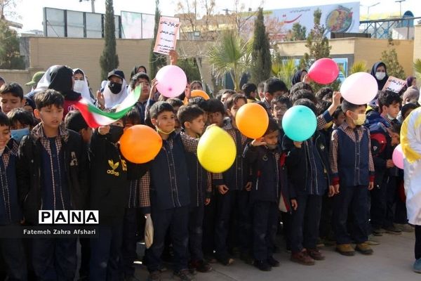 کارناوال شادی تئاتر درسی در کانون امام خمینی سمنان