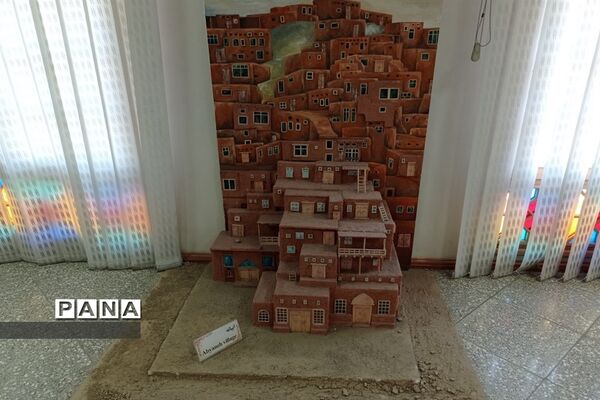 بازدید مدیران و معاونین مدارس شهرستان ورامین از بنیاد ایرانشناسی با عنوان راهیان پیشرفت