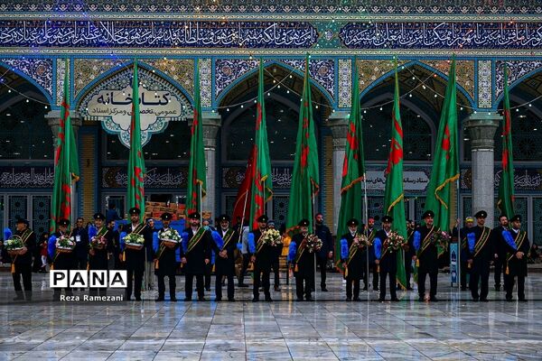 اجرای سرود سلام فرمانده 1 و 2  با حضور ابوذر روحی در مسجد جمکران