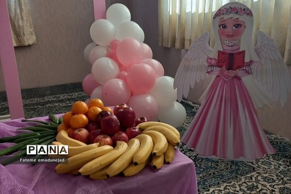 جشن تکلیف در دبستان کوثر رودهن