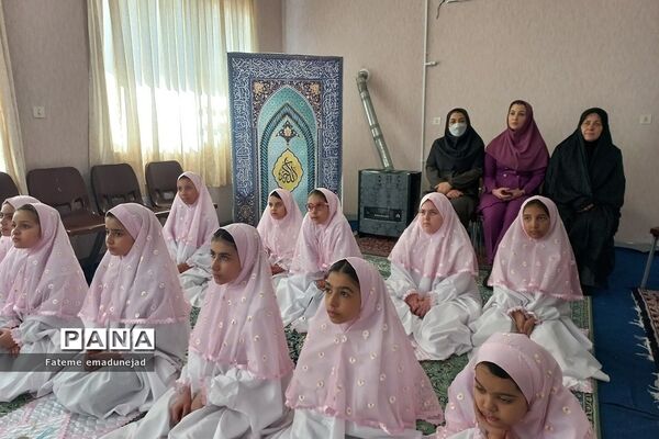 جشن تکلیف در دبستان کوثر رودهن